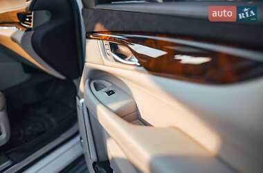 Внедорожник / Кроссовер Cadillac Escalade 2014 в 