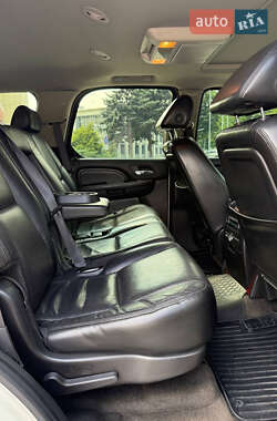 Внедорожник / Кроссовер Cadillac Escalade 2007 в 