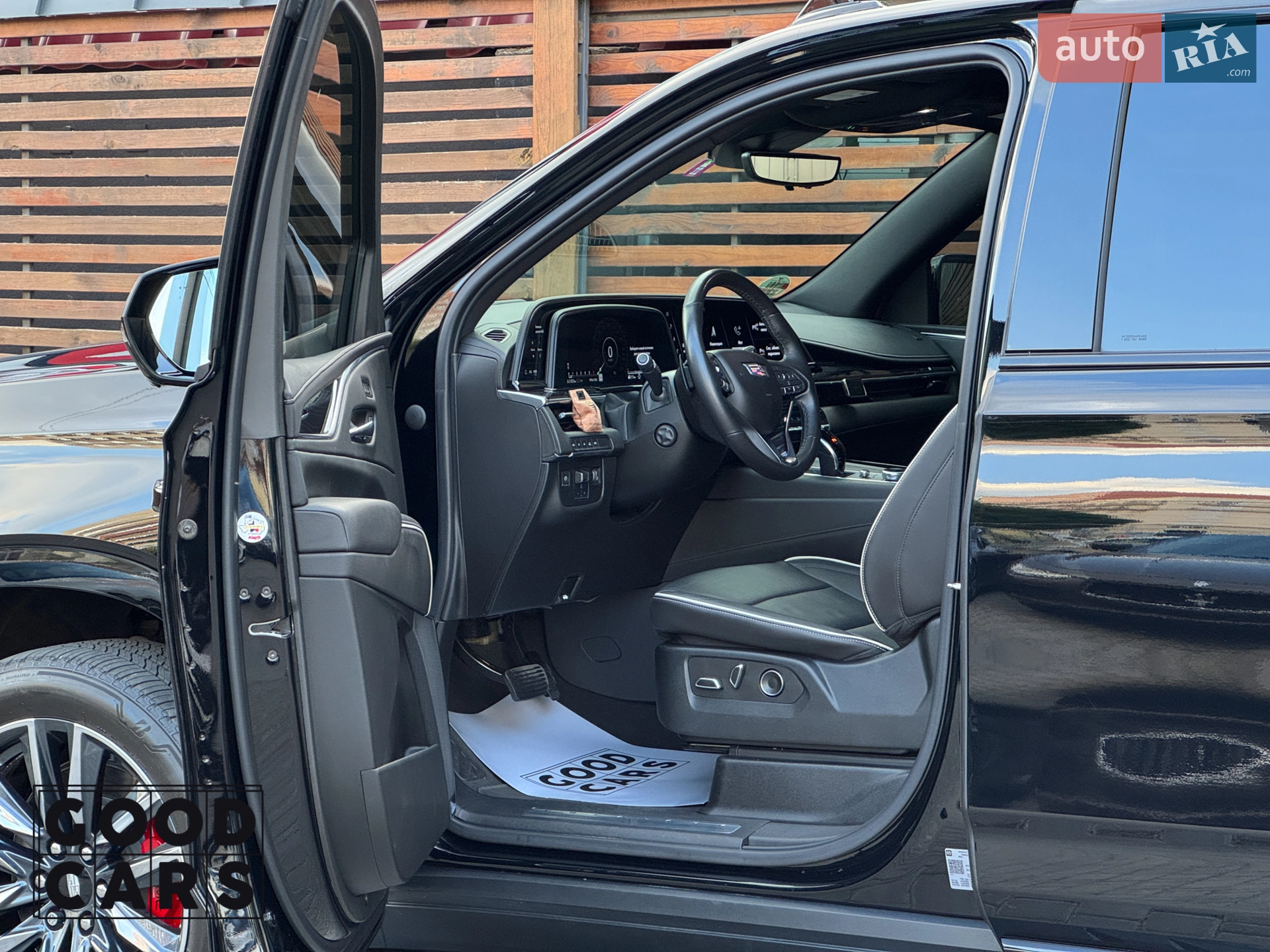 2021 Cadillac Escalade - мініатюра 15
