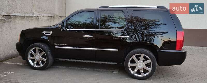 Внедорожник / Кроссовер Cadillac Escalade 2007 в Одессе