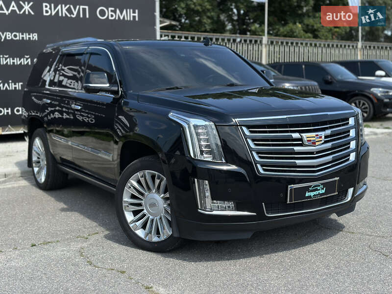Внедорожник / Кроссовер Cadillac Escalade 2016 в Харькове