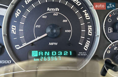 Внедорожник / Кроссовер Cadillac Escalade 2001 в 