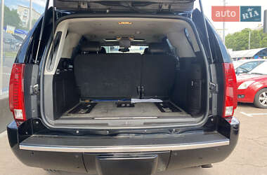 Внедорожник / Кроссовер Cadillac Escalade 2008 в 
