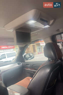 Внедорожник / Кроссовер Cadillac Escalade 2008 в 