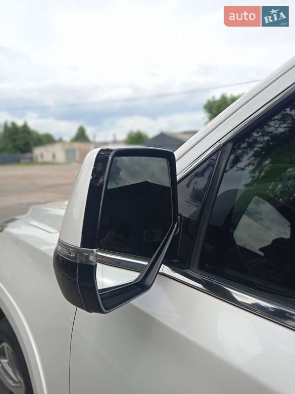 Позашляховик / Кросовер Cadillac Escalade 2016 в Чернігові фото 17 Позашляховик / Кросовер Cadillac Escalade 2016 в Чернігові