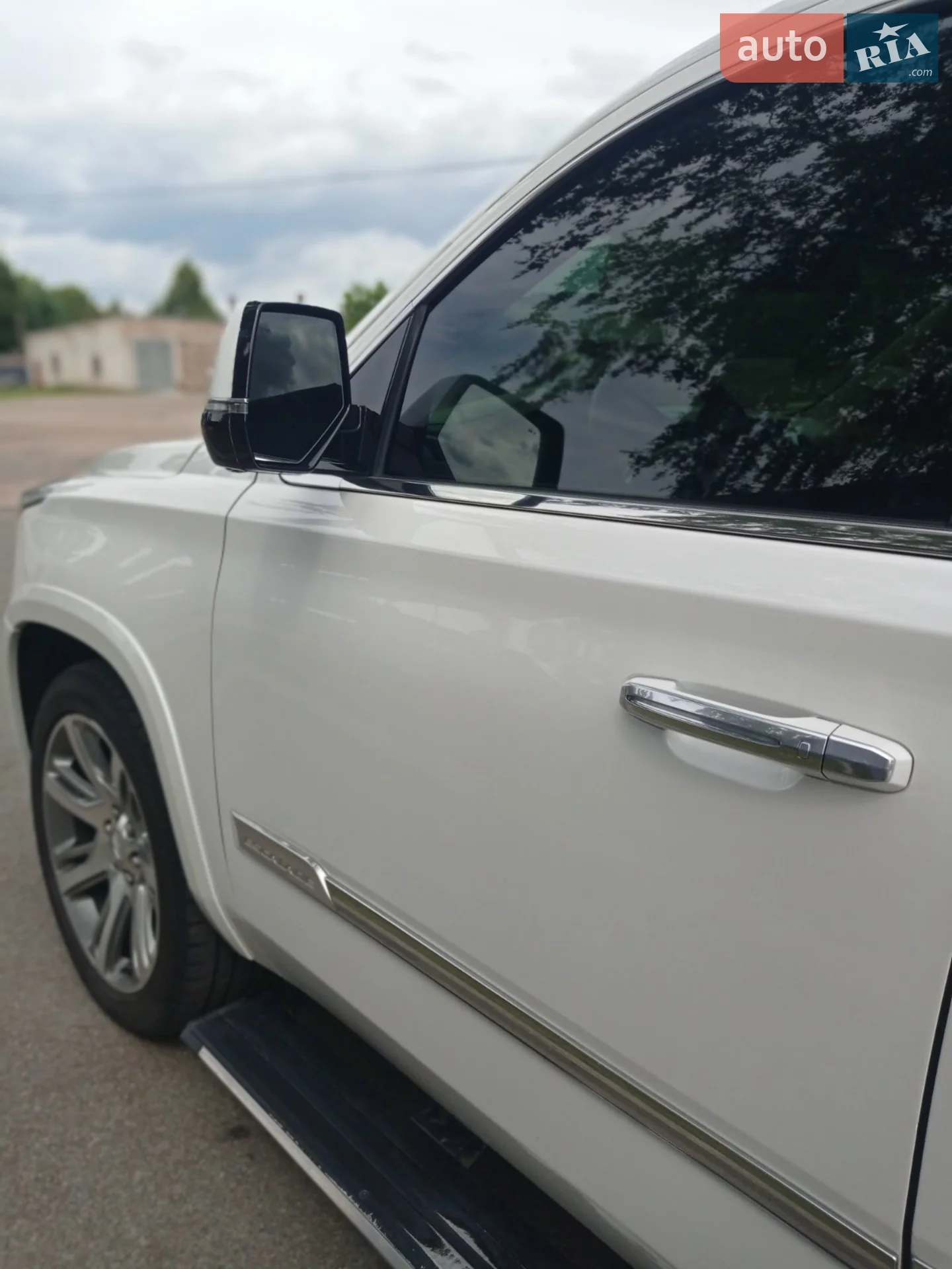 2016 Cadillac Escalade - мініатюра 11