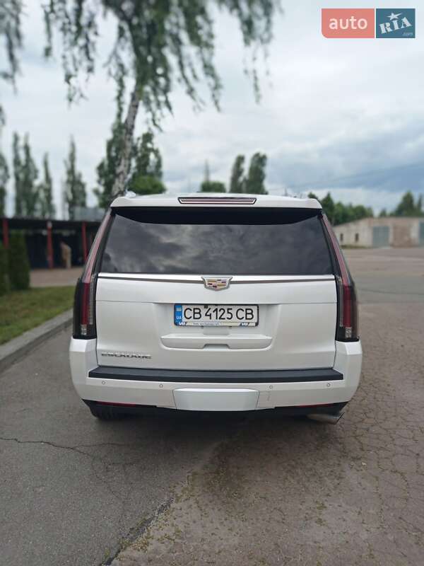 Позашляховик / Кросовер Cadillac Escalade 2016 в Чернігові фото 6 Позашляховик / Кросовер Cadillac Escalade 2016 в Чернігові