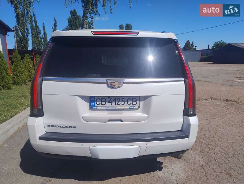 Позашляховик / Кросовер Cadillac Escalade 2016 в Чернігові фото 9 Позашляховик / Кросовер Cadillac Escalade 2016 в Чернігові
