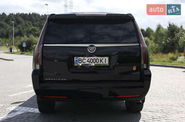 Внедорожник / Кроссовер Cadillac Escalade 2014 в 