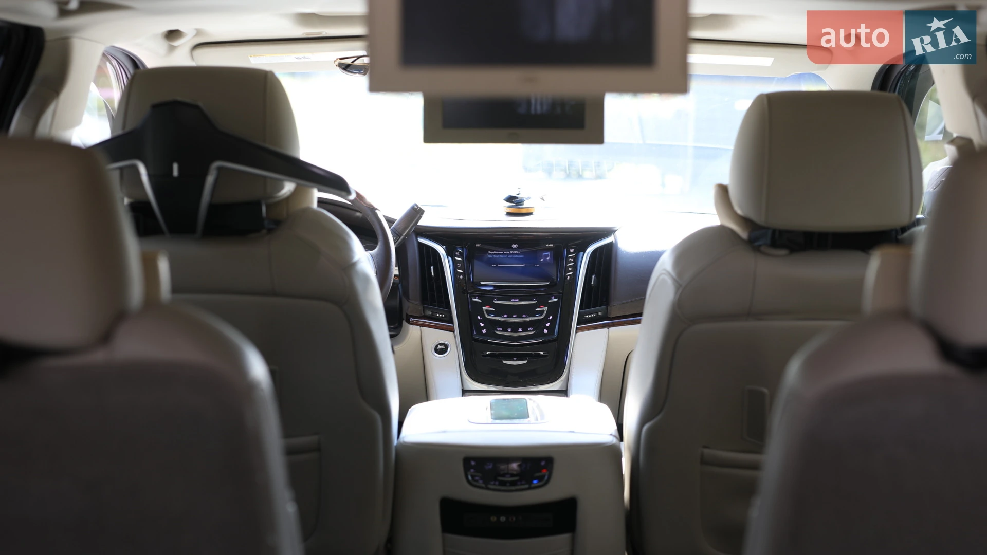 2014 Cadillac Escalade - мініатюра 27