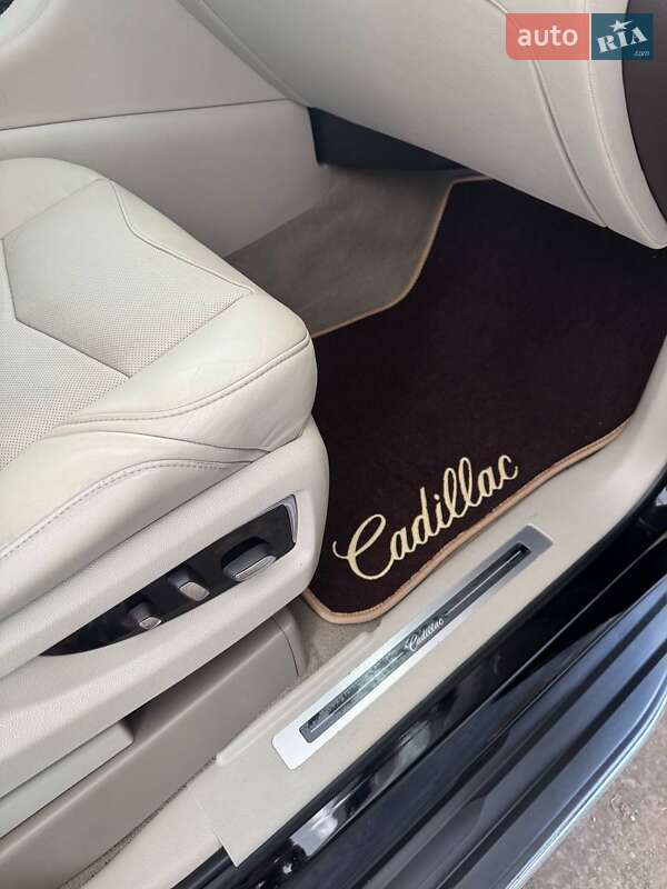 Внедорожник / Кроссовер Cadillac Escalade 2014 в Львове фото 77 Внедорожник / Кроссовер Cadillac Escalade 2014 в Львове