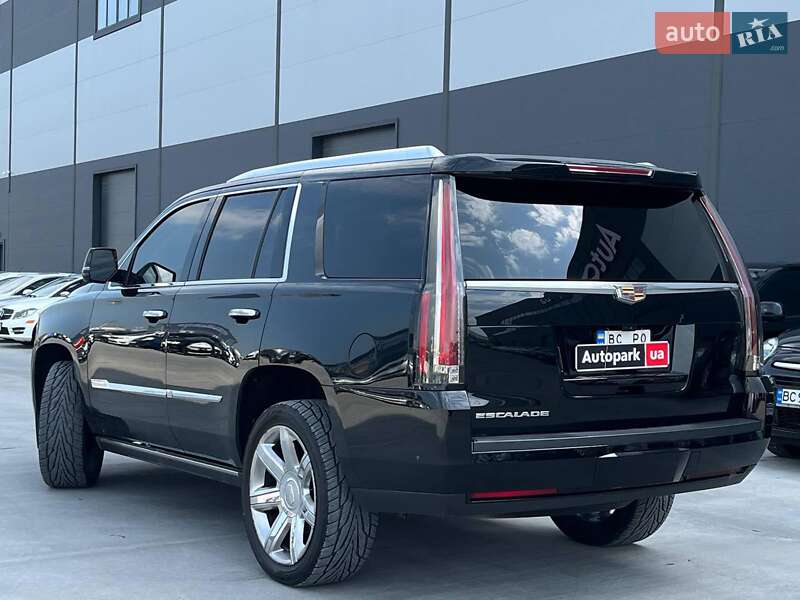 Внедорожник / Кроссовер Cadillac Escalade 2017 в Львове