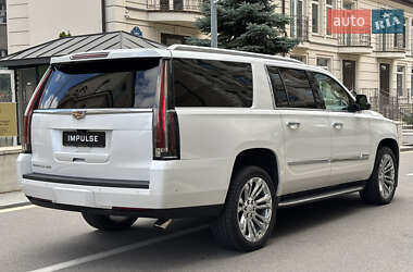 Внедорожник / Кроссовер Cadillac Escalade 2018 в 