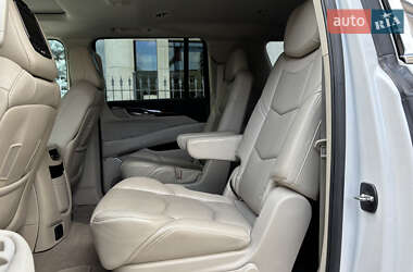Внедорожник / Кроссовер Cadillac Escalade 2018 в 