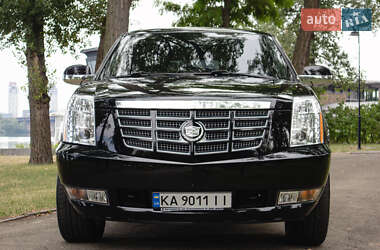 Позашляховик / Кросовер Cadillac Escalade 2008 в 