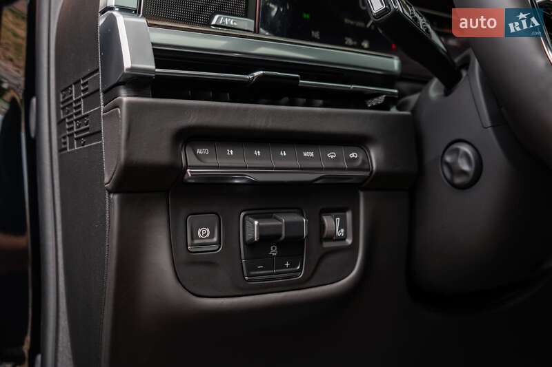 Внедорожник / Кроссовер Cadillac Escalade 2025 в Киеве