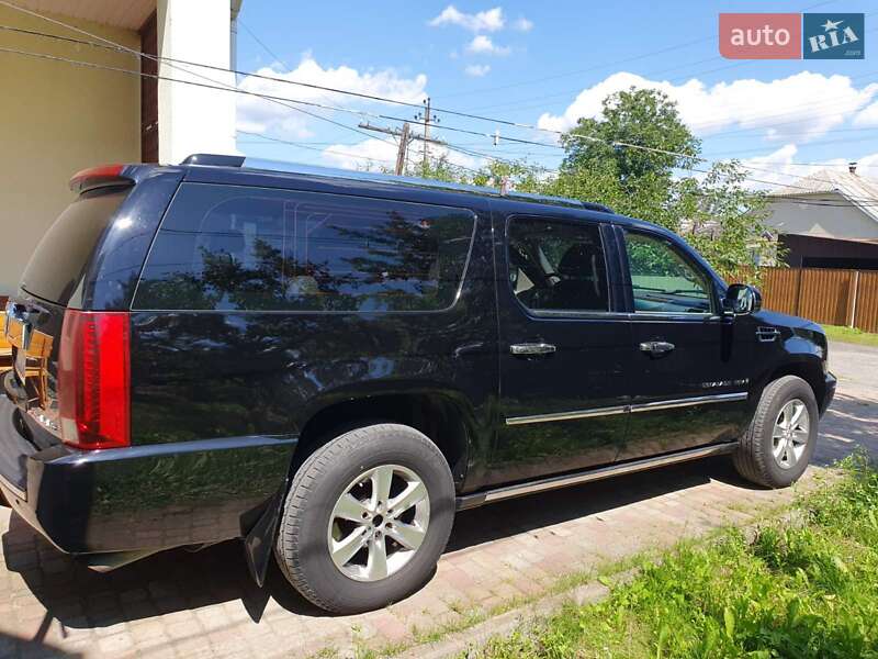 Внедорожник / Кроссовер Cadillac Escalade 2007 в Черкассах