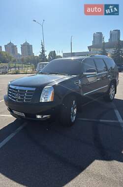 Внедорожник / Кроссовер Cadillac Escalade 2008 в Киеве