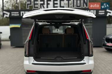 Позашляховик / Кросовер Cadillac Escalade 2021 в 