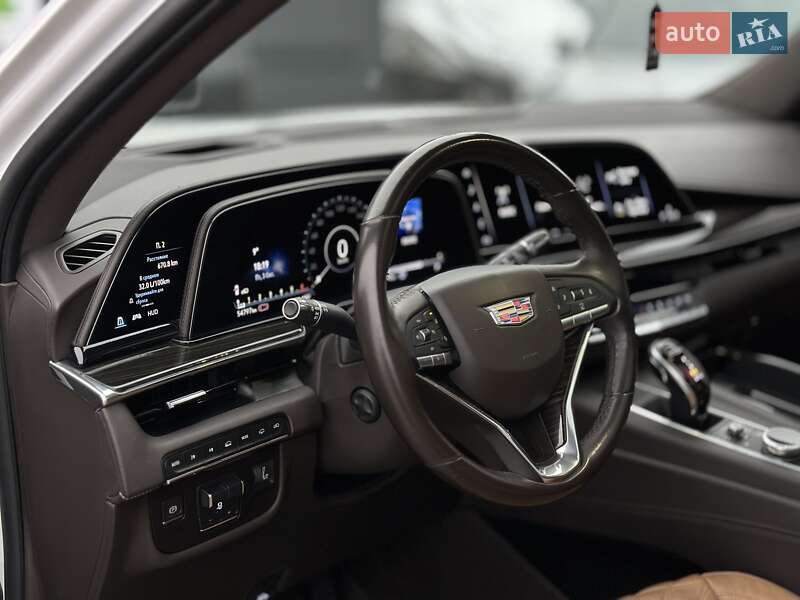 Внедорожник / Кроссовер Cadillac Escalade 2021 в Черновцах