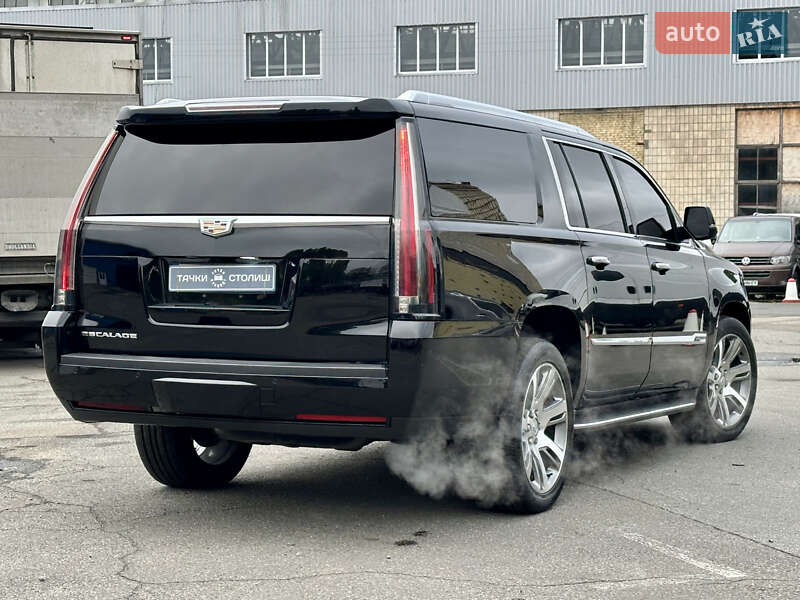 Внедорожник / Кроссовер Cadillac Escalade 2016 в Киеве фото 5 Внедорожник / Кроссовер Cadillac Escalade 2016 в Киеве