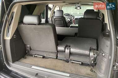 Внедорожник / Кроссовер Cadillac Escalade 2008 в 