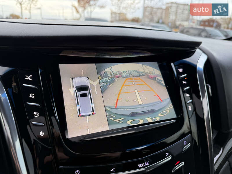 Внедорожник / Кроссовер Cadillac Escalade 2015 в Киеве