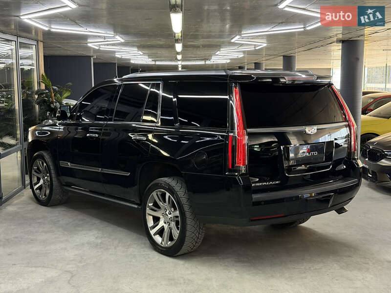 Внедорожник / Кроссовер Cadillac Escalade 2015 в Одессе
