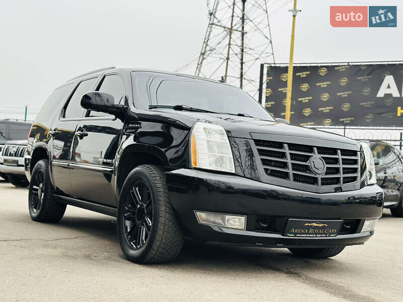 Позашляховик / Кросовер Cadillac Escalade 2008 в Харкові