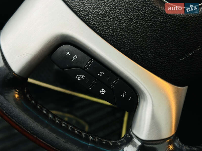 Позашляховик / Кросовер Cadillac Escalade 2008 в Харкові