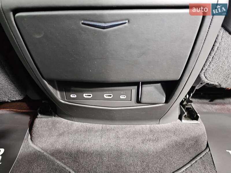 Позашляховик / Кросовер Cadillac Escalade 2022 в Києві