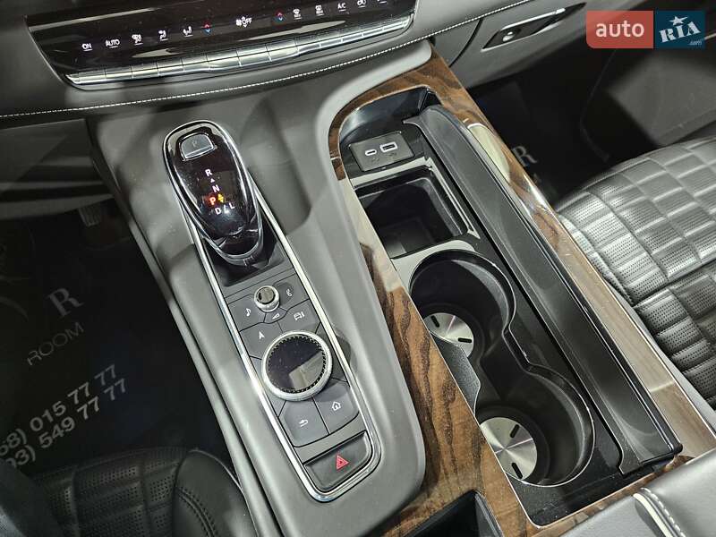 Позашляховик / Кросовер Cadillac Escalade 2022 в Києві