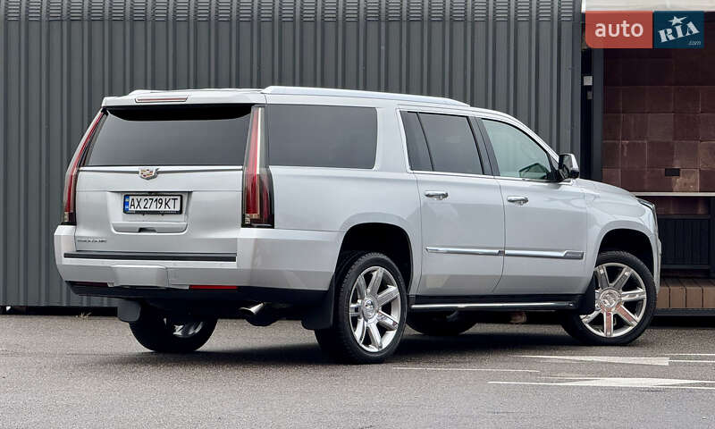 Позашляховик / Кросовер Cadillac Escalade 2016 в Києві фото 10 Позашляховик / Кросовер Cadillac Escalade 2016 в Києві