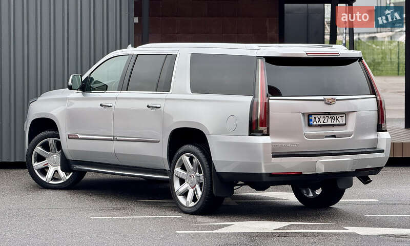 Позашляховик / Кросовер Cadillac Escalade 2016 в Києві фото 14 Позашляховик / Кросовер Cadillac Escalade 2016 в Києві