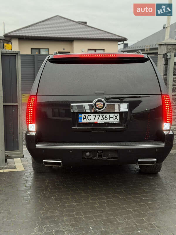 Внедорожник / Кроссовер Cadillac Escalade 2013 в Луцке фото 14 Внедорожник / Кроссовер Cadillac Escalade 2013 в Луцке