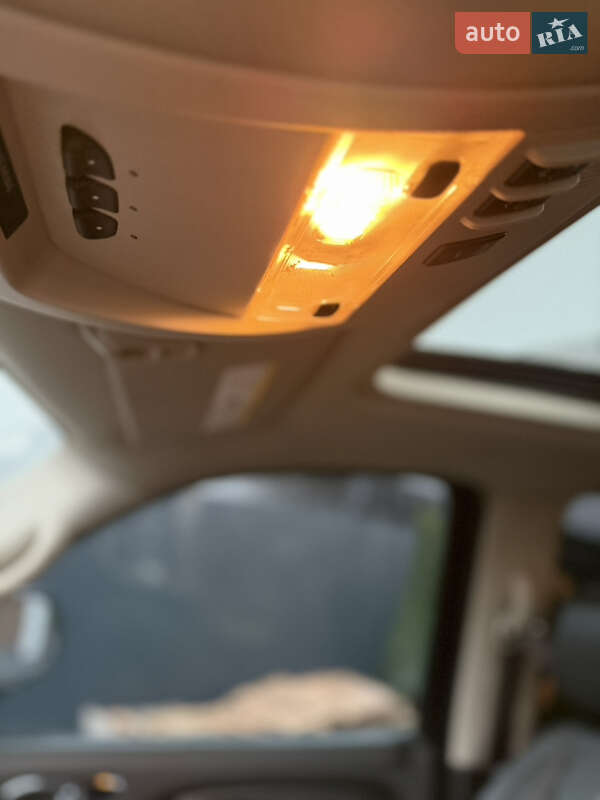 Внедорожник / Кроссовер Cadillac Escalade 2013 в Луцке фото 60 Внедорожник / Кроссовер Cadillac Escalade 2013 в Луцке