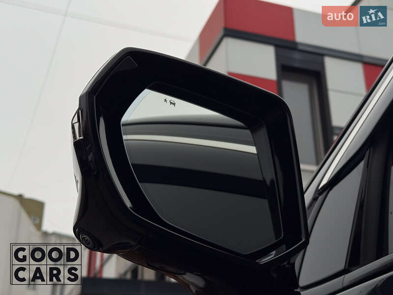 Внедорожник / Кроссовер Cadillac Escalade 2022 в Одессе фото 42 Внедорожник / Кроссовер Cadillac Escalade 2022 в Одессе