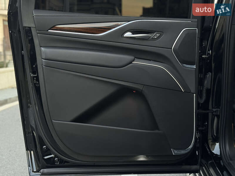 Позашляховик / Кросовер Cadillac Escalade 2023 в Києві фото 64 Позашляховик / Кросовер Cadillac Escalade 2023 в Києві