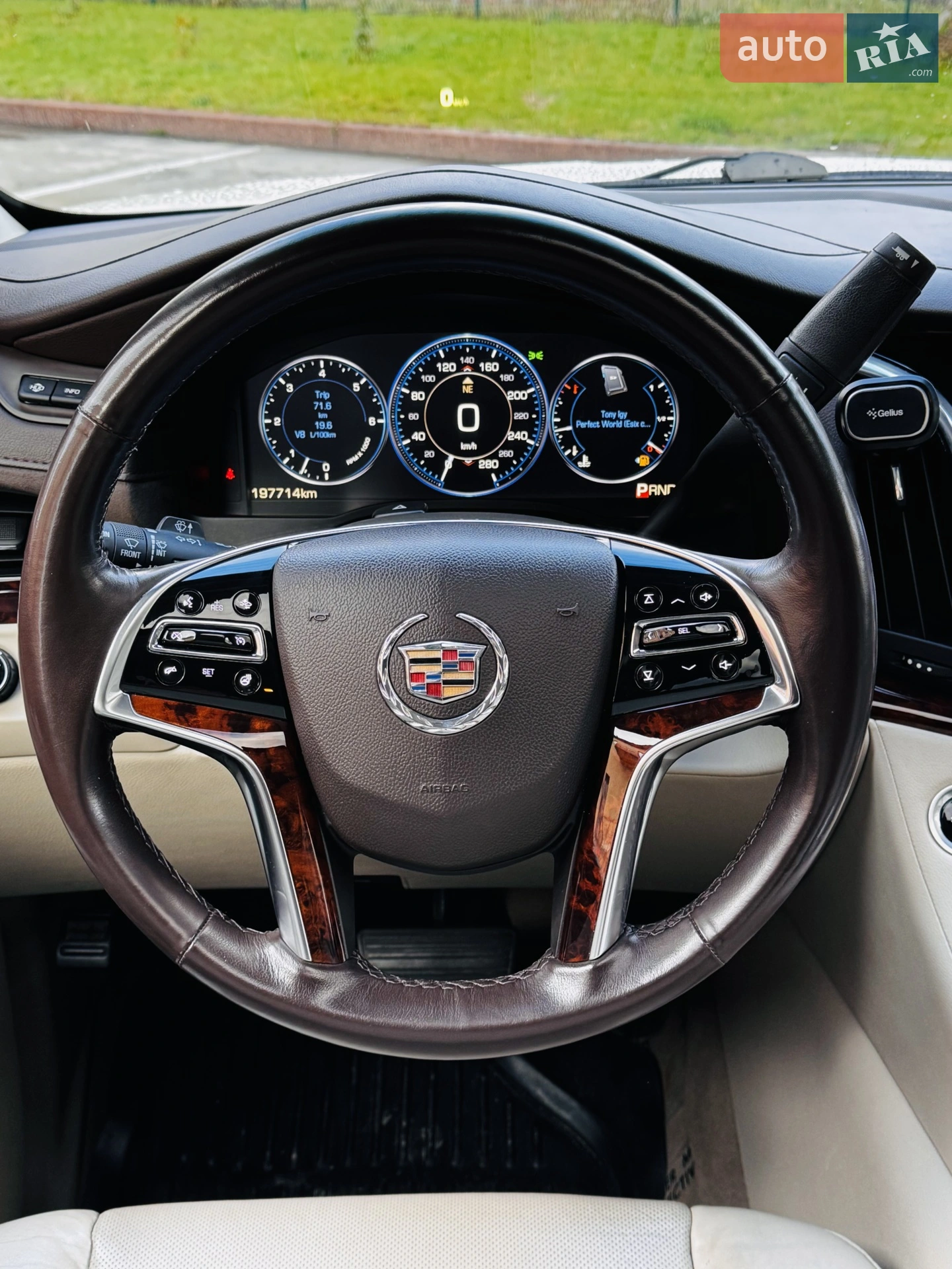 2014 Cadillac Escalade - мініатюра 21