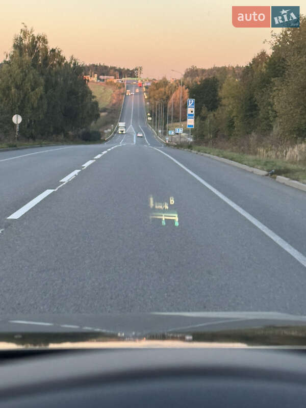 Внедорожник / Кроссовер Cadillac Escalade 2016 в Хмельницком