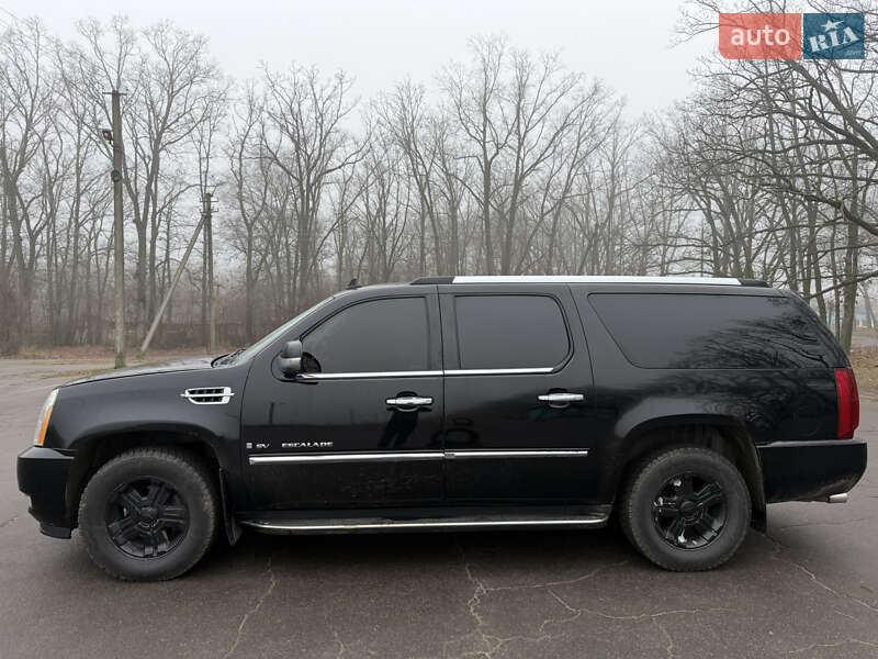 Позашляховик / Кросовер Cadillac Escalade 2007 в Умані фото 10 Позашляховик / Кросовер Cadillac Escalade 2007 в Умані