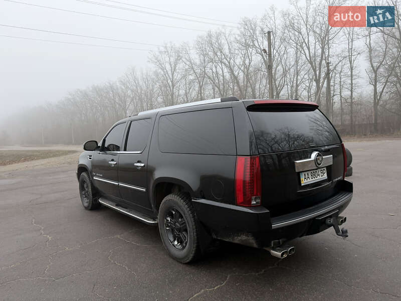 Позашляховик / Кросовер Cadillac Escalade 2007 в Умані фото 14 Позашляховик / Кросовер Cadillac Escalade 2007 в Умані