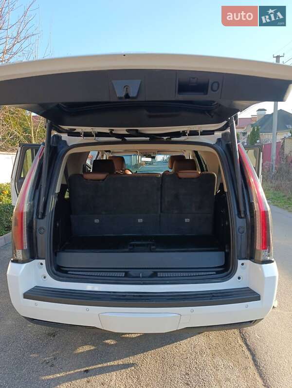 Позашляховик / Кросовер Cadillac Escalade 2019 в Вінниці