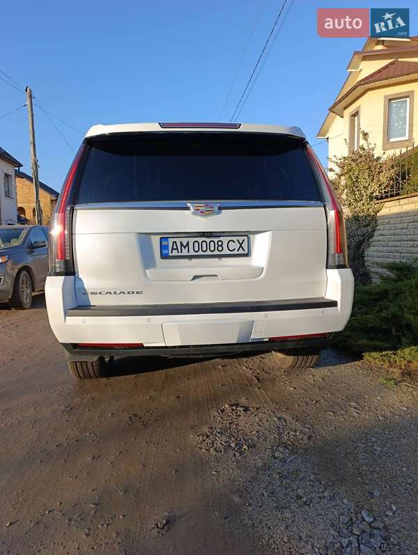 Позашляховик / Кросовер Cadillac Escalade 2019 в Вінниці