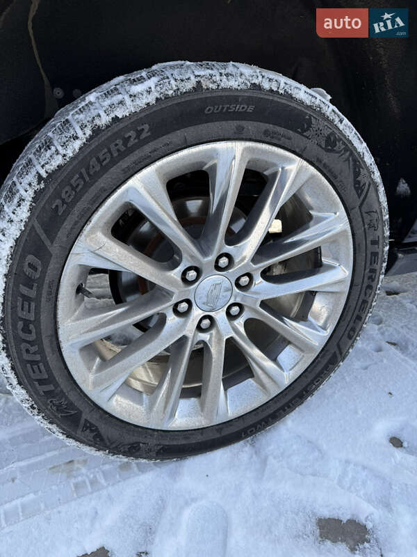 Внедорожник / Кроссовер Cadillac Escalade 2018 в Кривом Роге