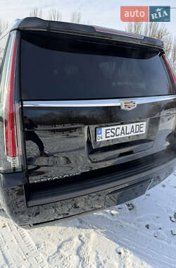 Внедорожник / Кроссовер Cadillac Escalade 2018 в Кривом Роге