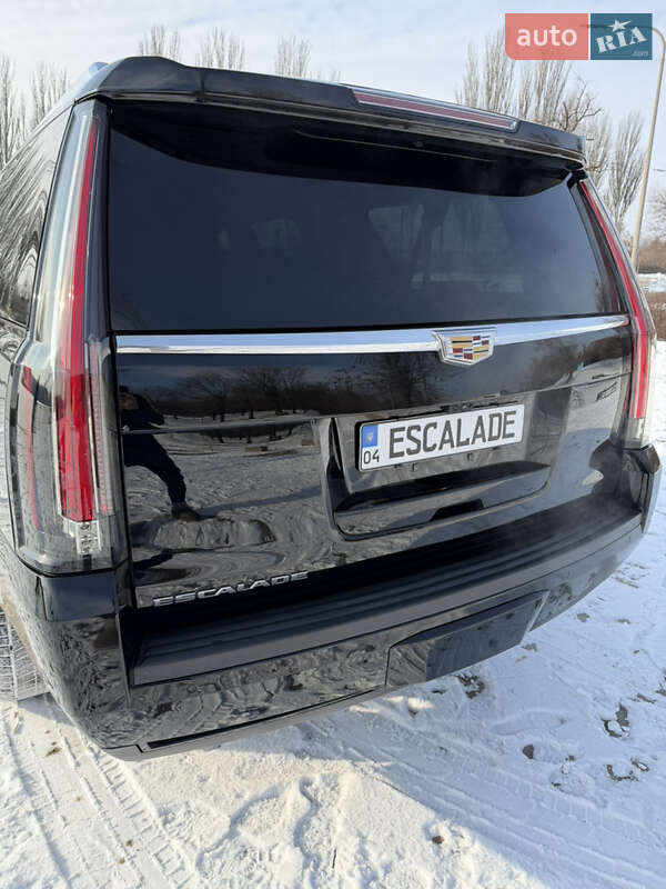 Внедорожник / Кроссовер Cadillac Escalade 2018 в Кривом Роге