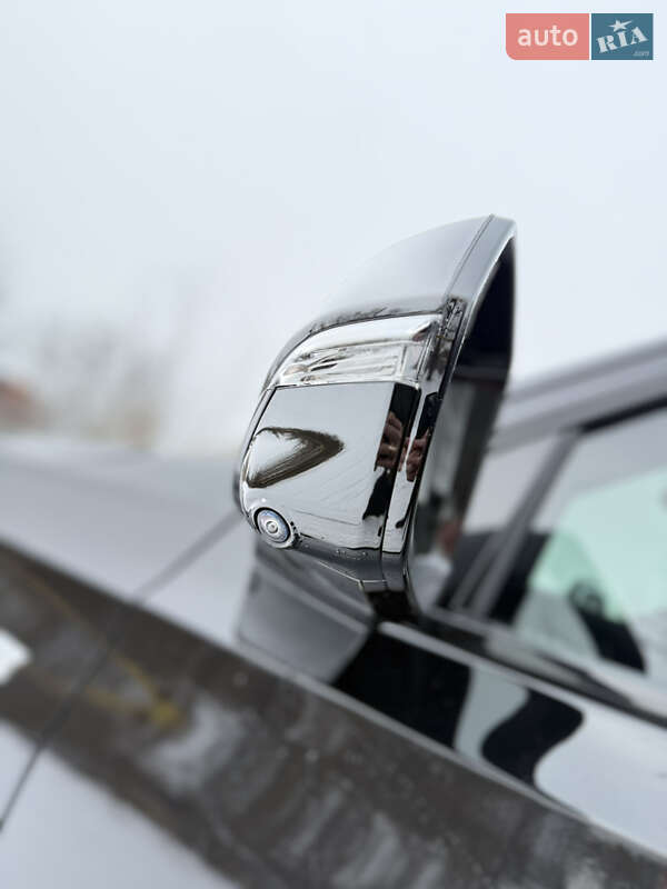 Внедорожник / Кроссовер Cadillac Escalade 2024 в Киеве