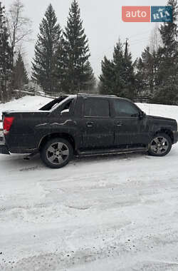 Пикап Cadillac Escalade 2002 в Ивано-Франковске