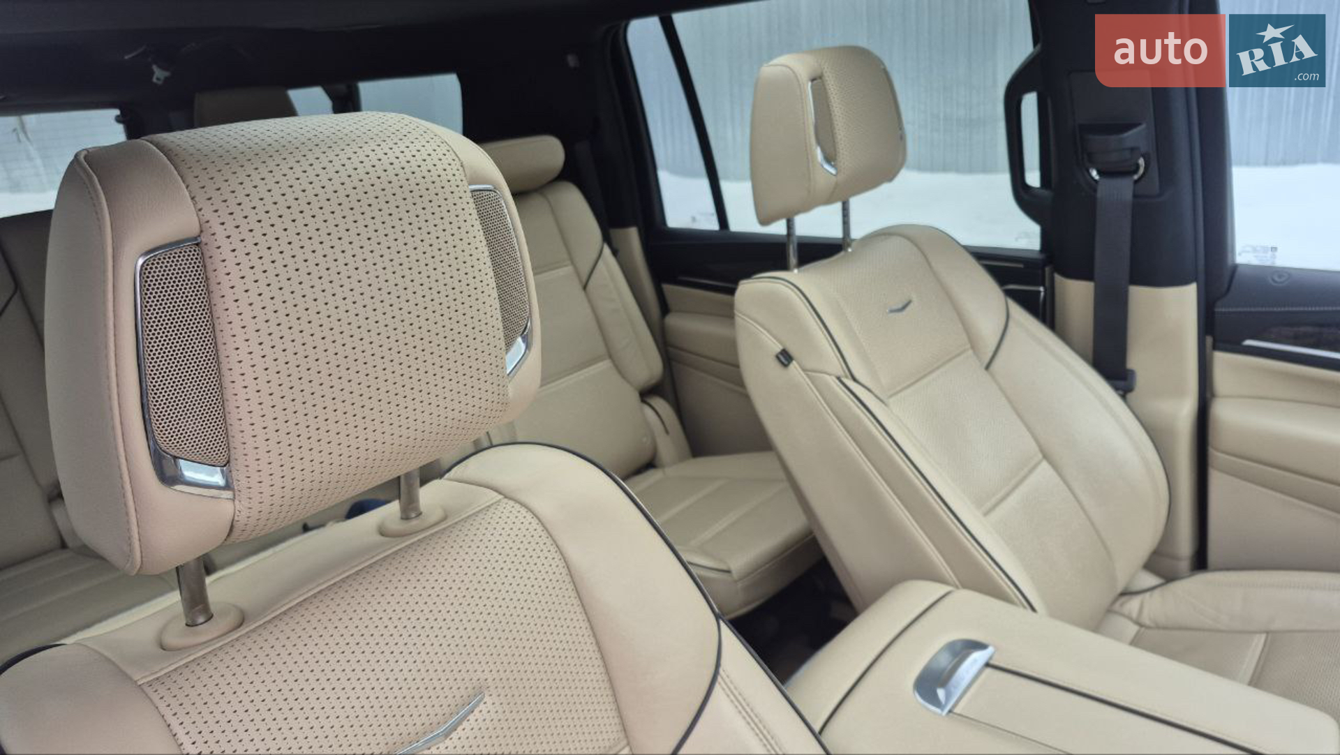 2022 Cadillac Escalade - мініатюра 15